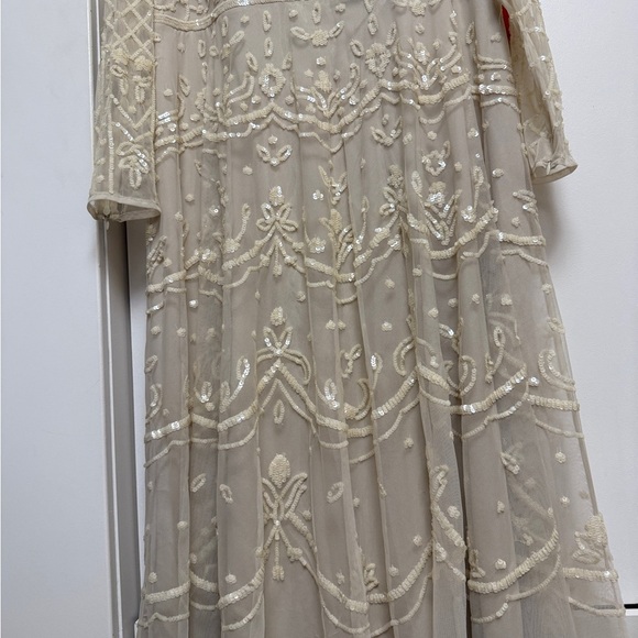 NWT | Mac Duggal Nude Sequined High Neck Long Sleeve Midi Dress Size 16 - Picture 10 of 13